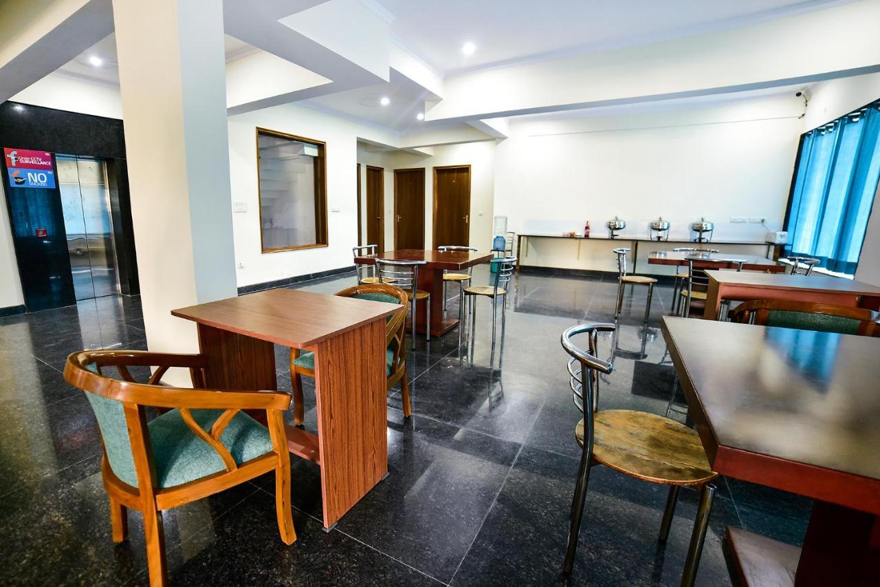 Fabhotel Merriment Noida Dış mekan fotoğraf
