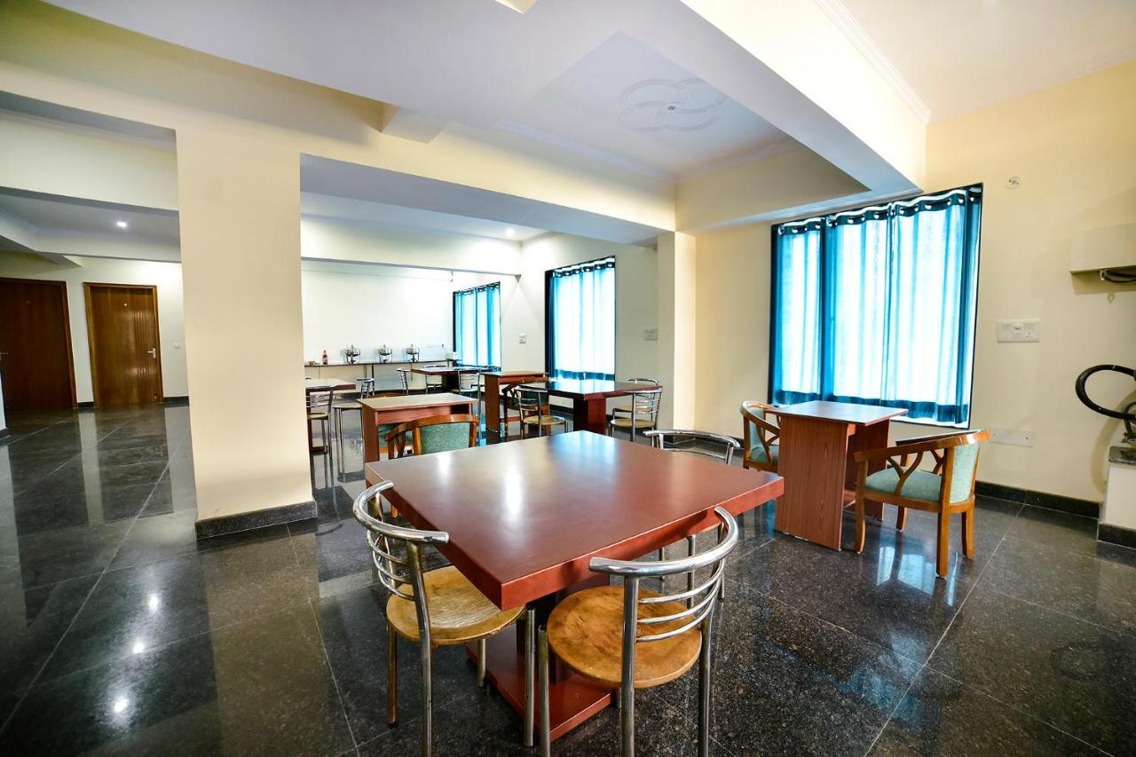 Fabhotel Merriment Noida Dış mekan fotoğraf